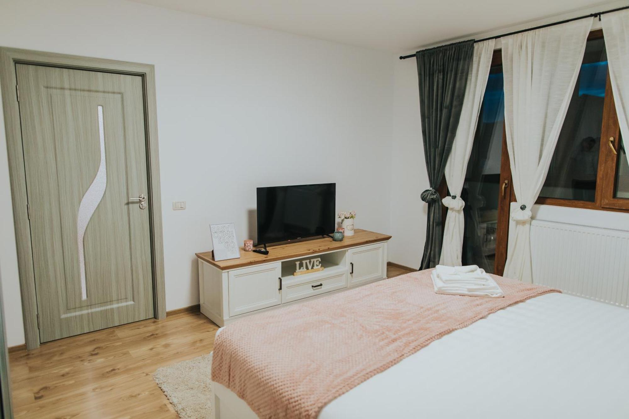 Alessandra-aparthotel Apartment Piatra Neamt