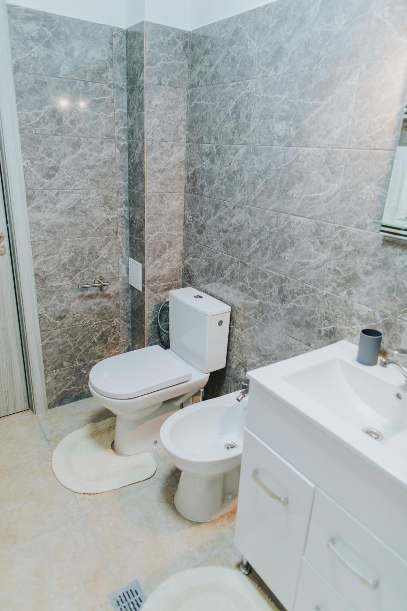 Alessandra-aparthotel Piatra Neamt